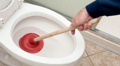Kuidas kodus tualettruumi ummistusi eemaldada - kiiresti ja tõhusalt